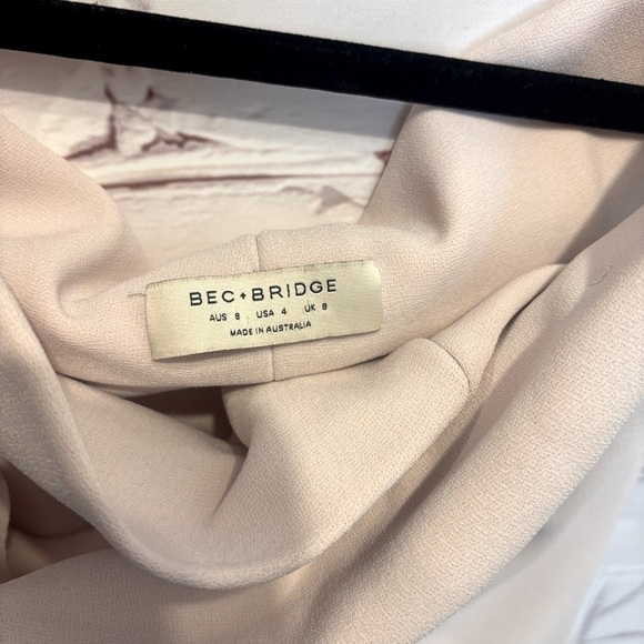 Bec + Bridge Light Pink Cross Front Mini Dress
Size 4 - Picture 4 of 5